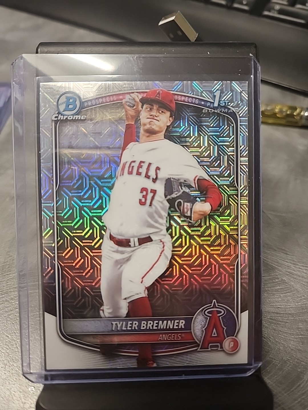 2025 Bowman Draft - Chrome Tyler Bremner #BDC-37 Mojo Refractor (RC)