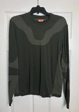 Nike ACG Delta River ADV Mens Sz S Long Sleeve Base Layer Shirt Green FV8906-355