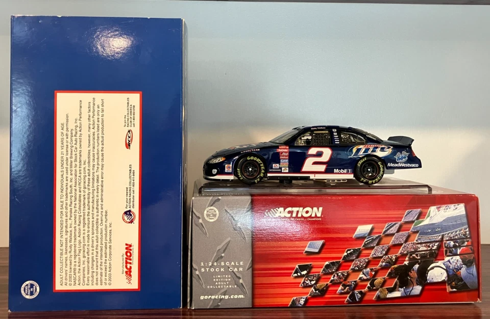 Dodge Intrepid 2003 Rusty Wallace #2 Miller Lite Action 600º arranque consecutivo Foto 2 de 4