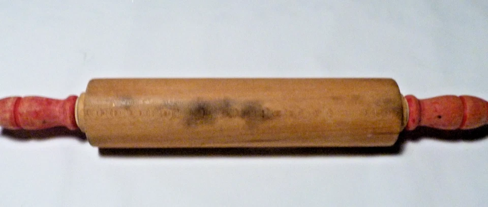 Винтажная деревянная скалка - Изображение 3 из 3