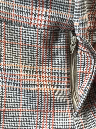 Liverpool Kelsey Trouser Plaid Straight Crop Mid Rise Pants 4 / 27 - Picture 4 of 15