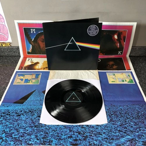 LP PINK FLOYD THE DARK SIDE OF THE MOON SHVL 804 UK 4TH PRESS POSTERS & STICKERS