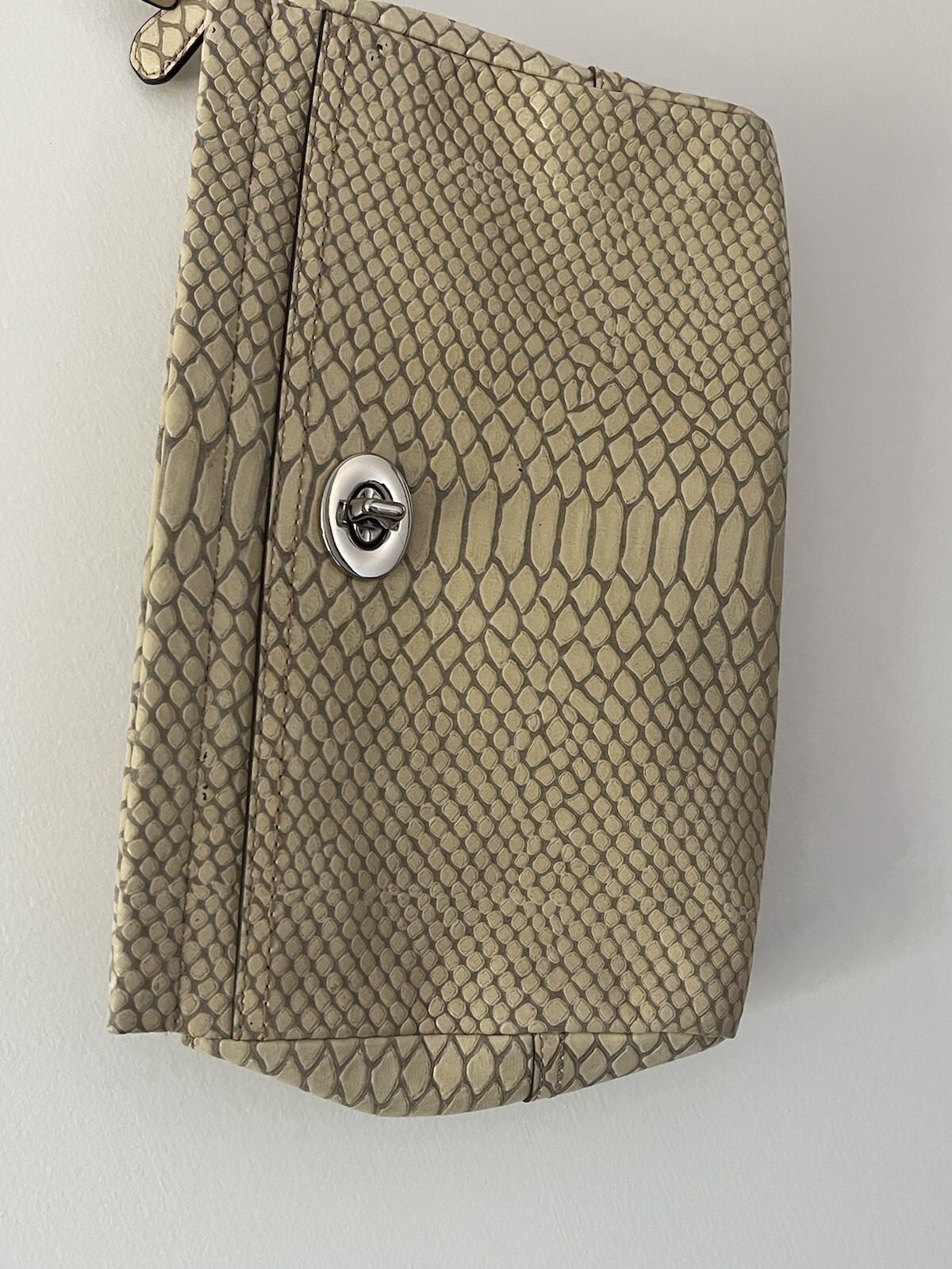 COACH Beige Leather Python Stamped Medium Clutch … - image 3