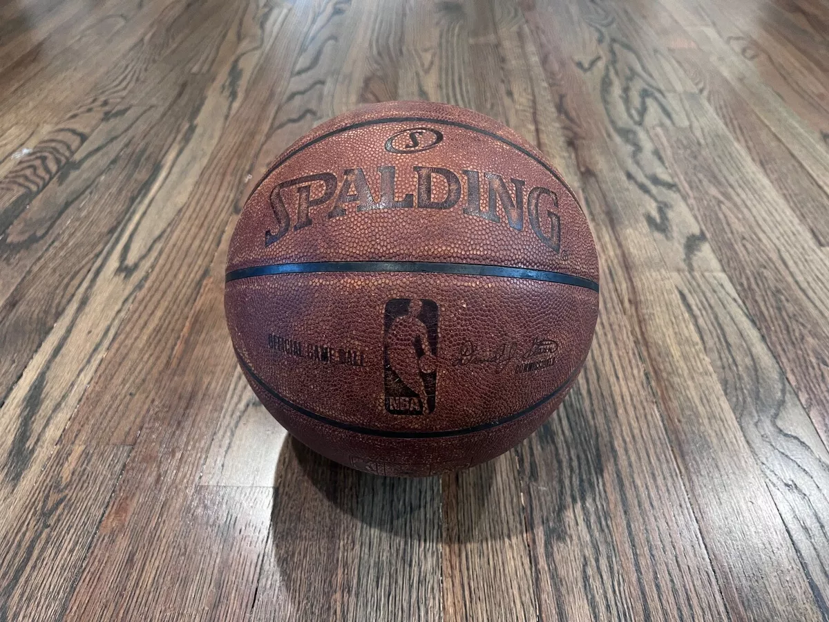 BOLA BASQUETE NBA AUTHENTIC INDOOR OUTDOOR 6 : : Esporte