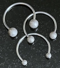 1pc Surgical Steel 16g Frosted Balls Circular Horseshoe Barbell Lip Septum