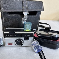 kodak Instamatic 134 with Flash Cubes Safari Hard Case Lens Set Fully Tested
