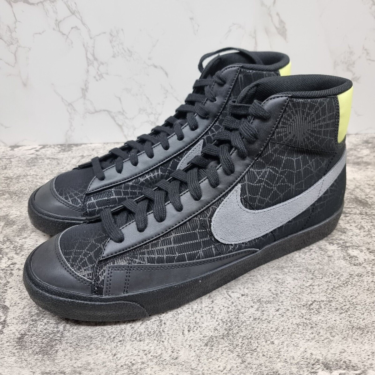 Nike Blazer Mid 77 Spider Web Halloween (2020) | DC1929 001