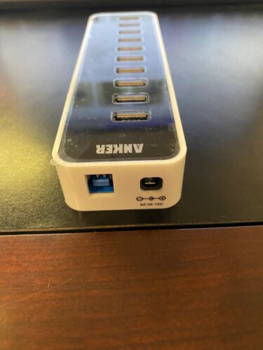 Anker USB 3.0 Data Hub SuperSpeed 10 port Built In Charging Port Model AH231 - Picture 2 of 2