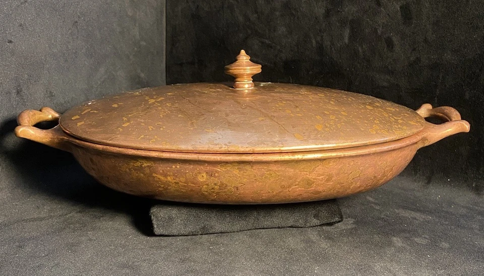 Prato e tampa antigos de cobre e esmalte 9”x6” - Imagem 3 de 4