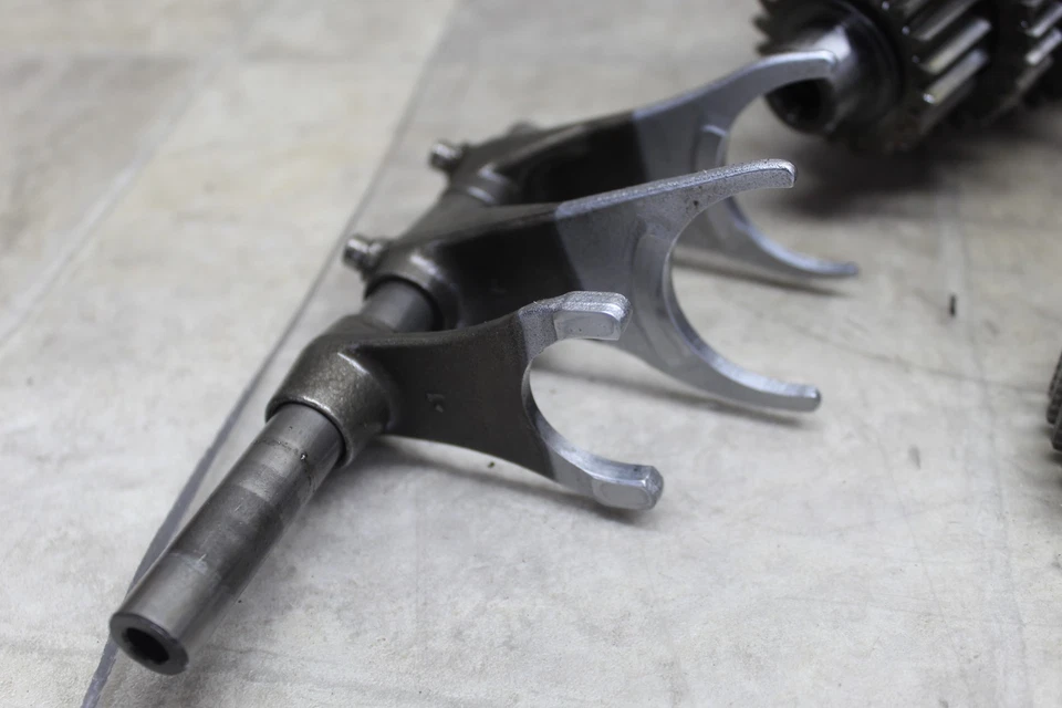 Honda Fourtrax Foreman 400 1995 transmisión 4x4 transmisión Tranny transmisión ejes horquillas Foto 3 de 4