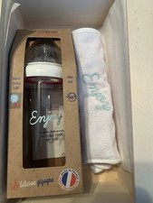 NEW Le Biberon Francais BPA Free Glass Baby Bottle And Bib Set With Enjoy
