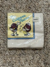 NEW SEALED Pack of 16 The California Raisins Beverage Napkins by AMSCAN