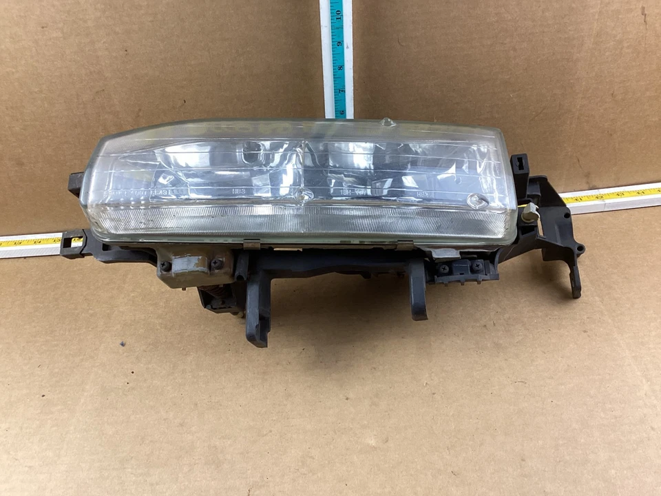 Conjunto de faros delanteros izquierdo del lado del conductor Honda Accord 1992-1993 Foto 2 de 4
