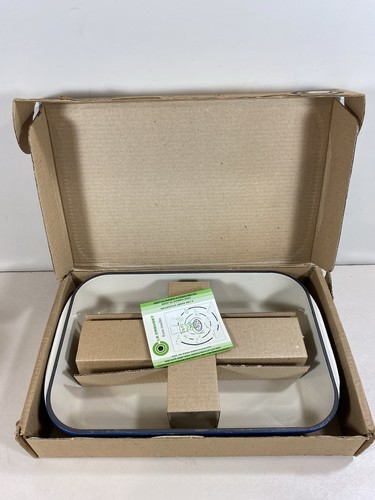 New in Box Cast Iron Le Creuset Blue Enamel Lasagna Pan with Swing/Bail Handles - Picture 12 of 19