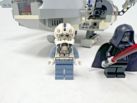 Lego Star Wars 8096 Emperor Palpatine's Shuttle Missing 2 mini figs READ DESCRIP