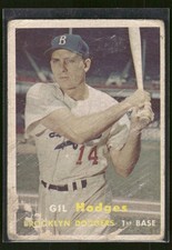 Top 10 Gil Hodges Baseball Cards 18