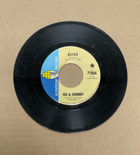 GIL & JOHNNY ALICE/MAMA'S LITTLE BABY WORLD PACIFIC PROMO 45 77868
