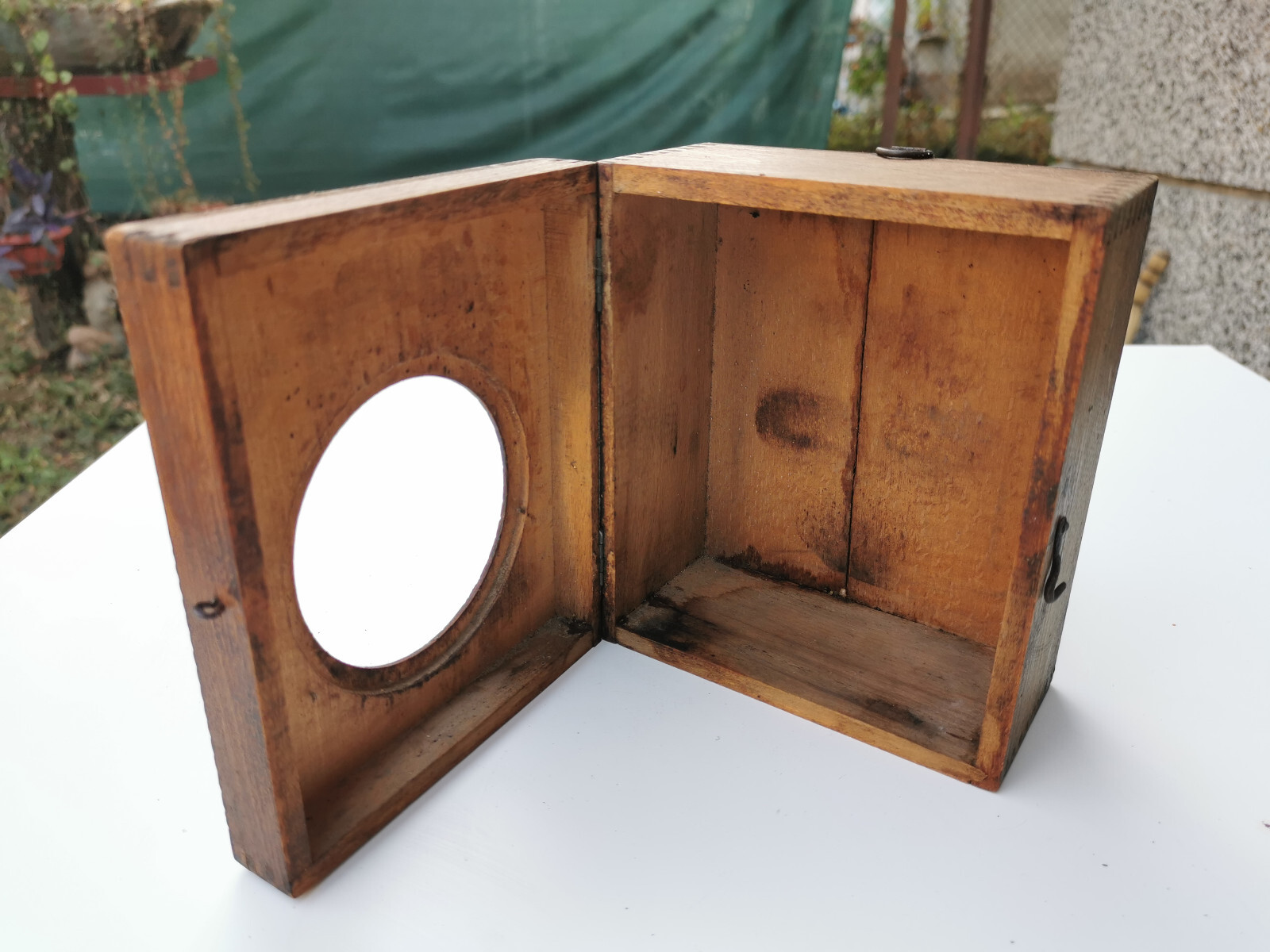 ANTIQUE PRIMITIVE OLD HAND PAINTED WOODEN WALL HANGING CLOCK BOX | eBay