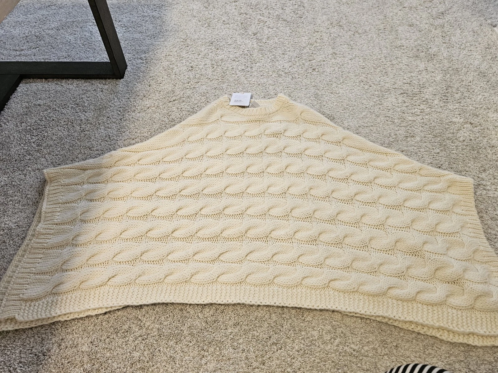 NWT COCOGIO Italy Luxury Wool Alpaca Blend Poncho Sweater Ivory Cable Knit OS