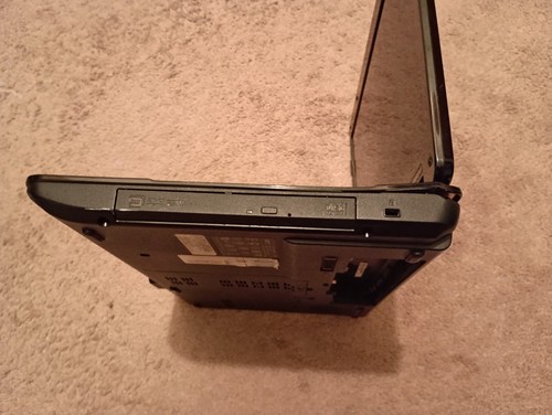 Acer Aspire 5516 KAWG0 - No Battery, No AC, No HDD - FOR PARTS - Picture 4 of 8