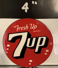 7Up Porcelain Like Magnet Refreshing Beverages Sales Service Station Gas Oil