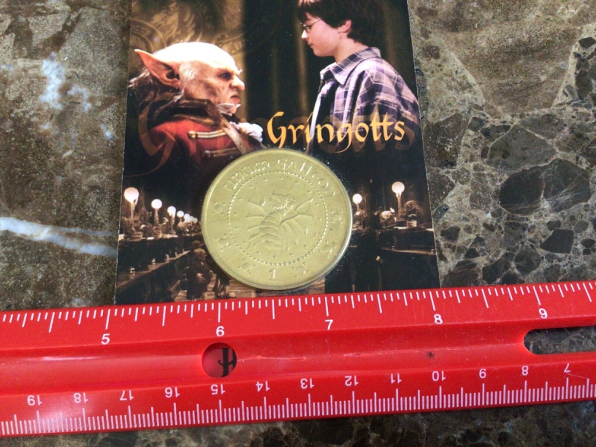 MINT HARRY POTTER MOVIE COINS GRINGOTTS BANK GALLEON COIN