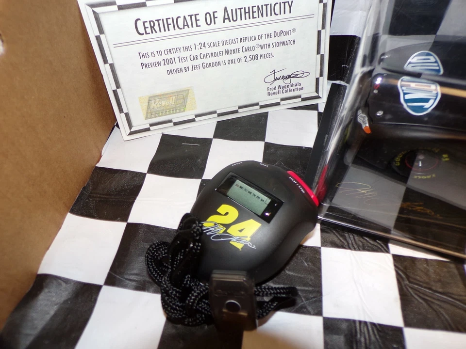 Jeff Gordon #24 Anteprima 2001 Chevrolet Test Auto Pressofuso Revell 1:24 W/ - Immagine 3 di 4