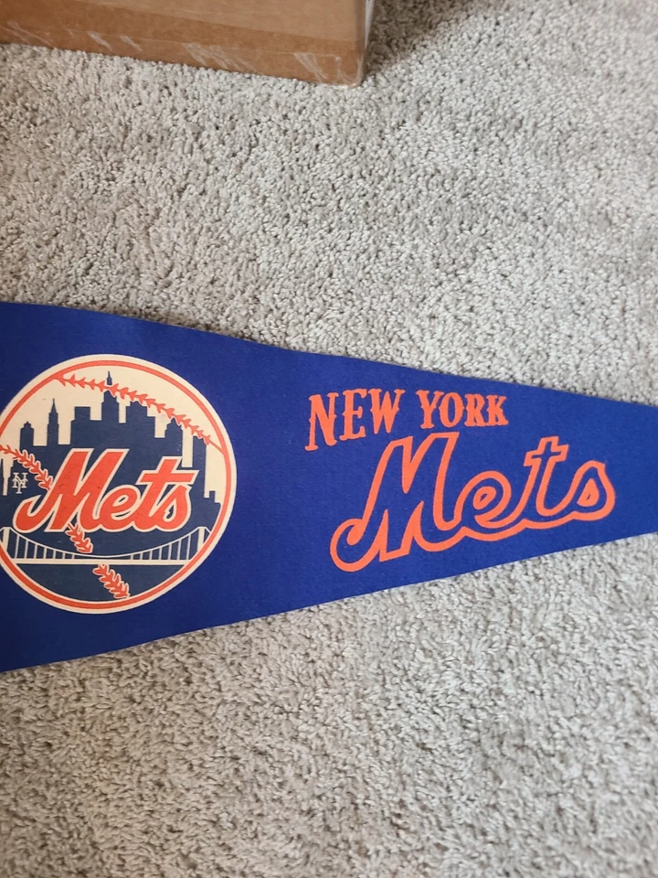Banderín de fieltro Mitchell & Ness 1969 MLB de los New York Mets tamaño completo Foto 3 de 4
