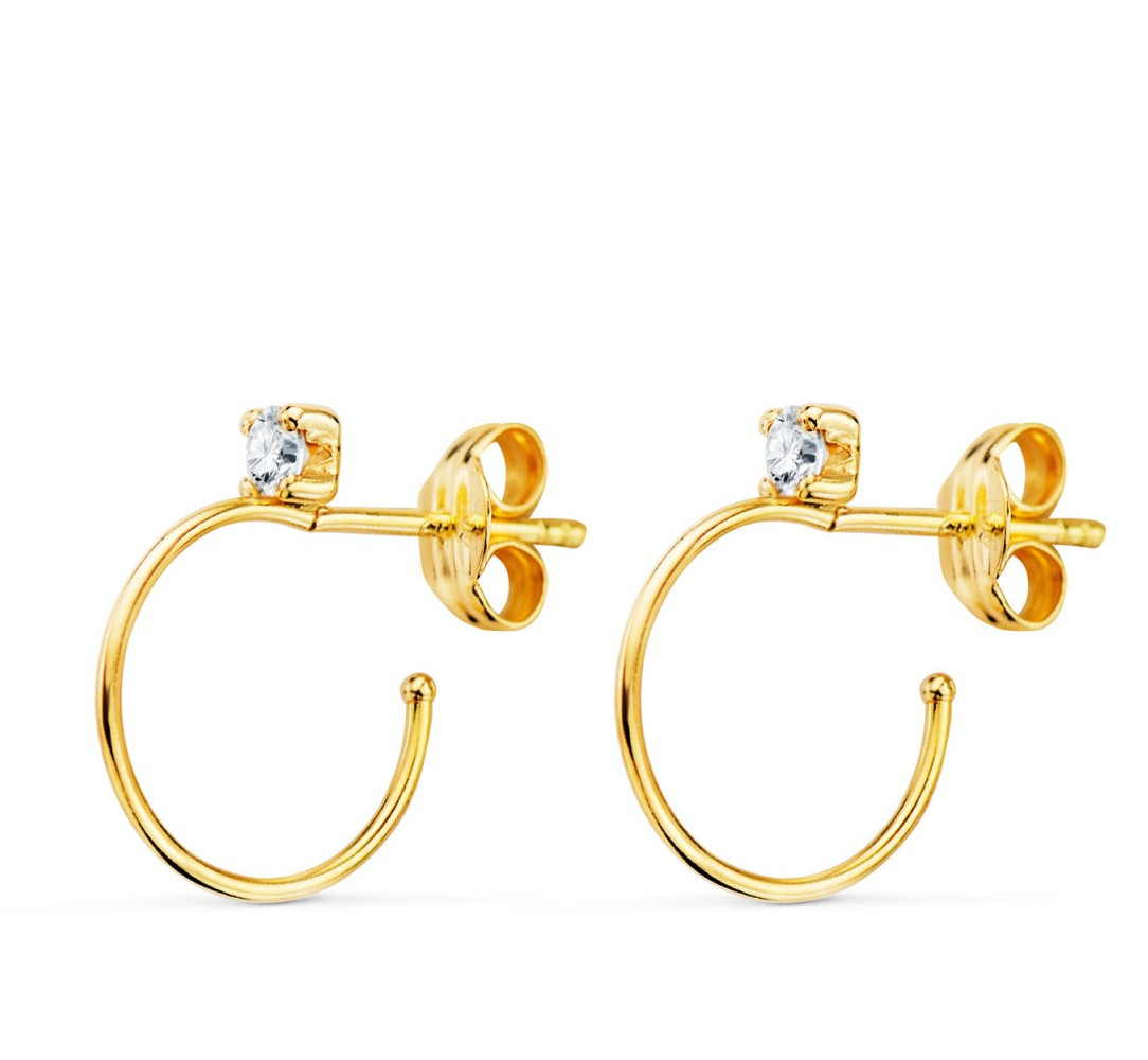 Créoles Ouvertes Zircons et Or Jaune 18 carats pour illuminer vos tenues de bureau et de soirée