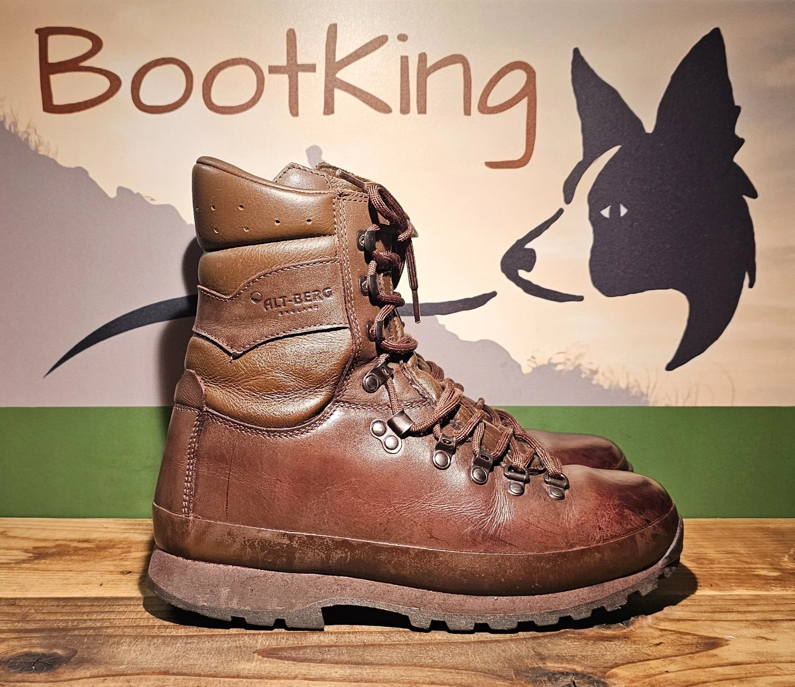 Altberg Defender lightweight Hiking, Fishing, Walking, any activity Boot UK 8 M