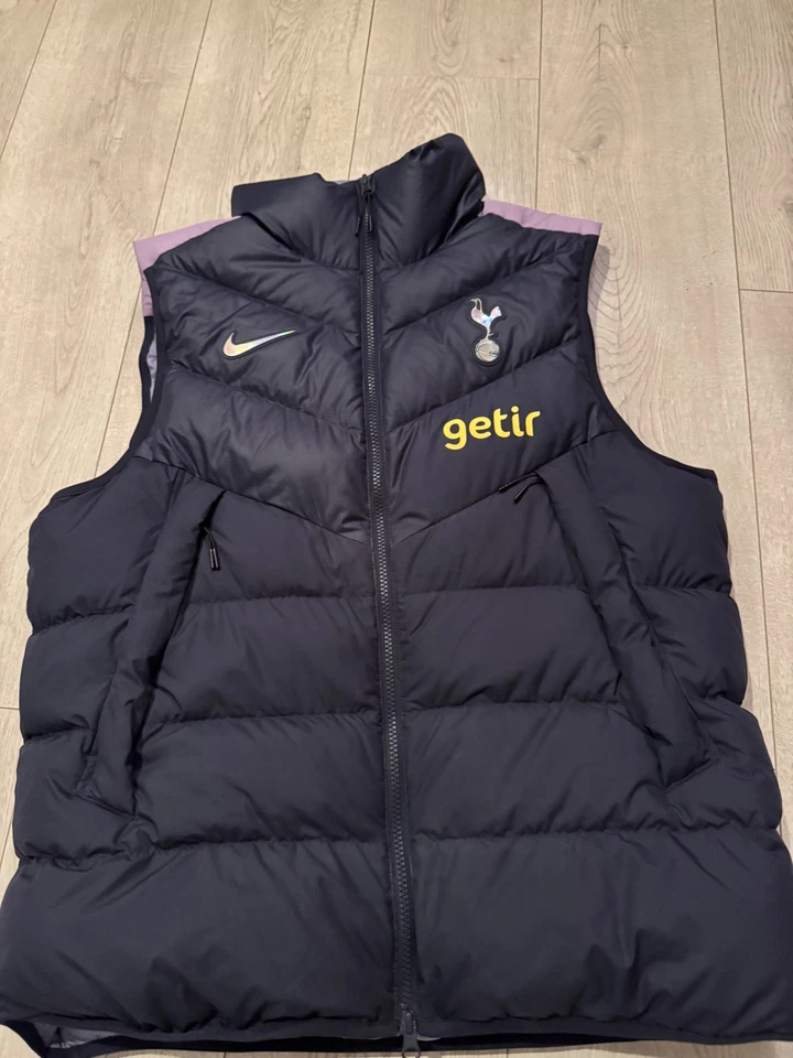 Nike Tottenham Spurs Staff Club Issued Down Filled Body Warmer Gilet Adult Large - Image 2 of 4