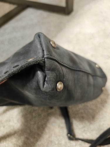 Old Trend Leather Crossbody Bag – Vintage Style Shoulder Handbag with Adjustable - Picture 6 of 14