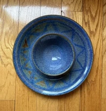 Vintage 1974 Studio Art Pottery Blue Chip And Dip Plate 11.5” Signed