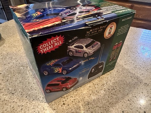 Radio Shack RC Mercedes Benz CLK DTM 2000 Racer Vintage Collectible New in Box - Picture 18 of 24