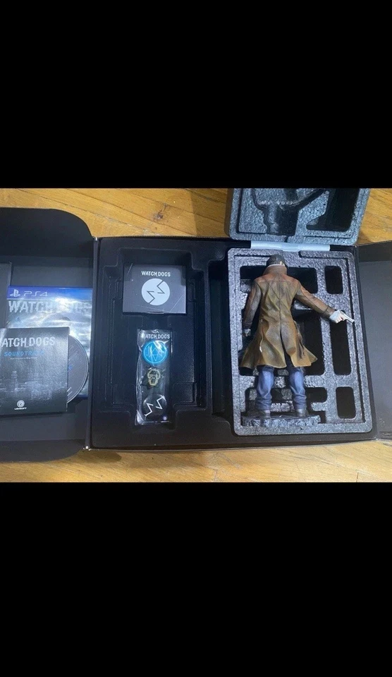 Watch Dogs DedSec Edición Coleccionista - PS4 - Usado Foto 4 de 4