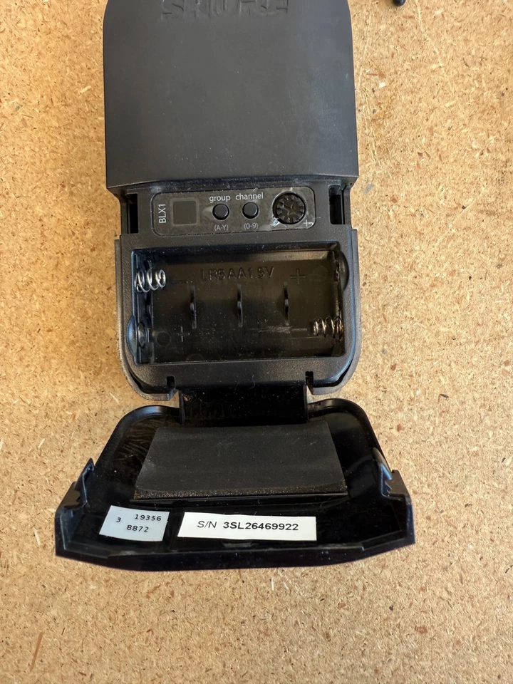 Shure BLX4 J10, BLX1 J10 kabelloses Mikrofonsystem + PG30 Headset - getestet - Bild 3 von 4