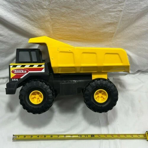 Hasbro 2012 Year of Manufacture Contemporary Manufacture Diecast Construction Equipment