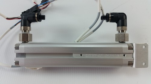 Cilindro compacto Festo ADVU-12-100-P- A 156000 - Imagen 5 de 12