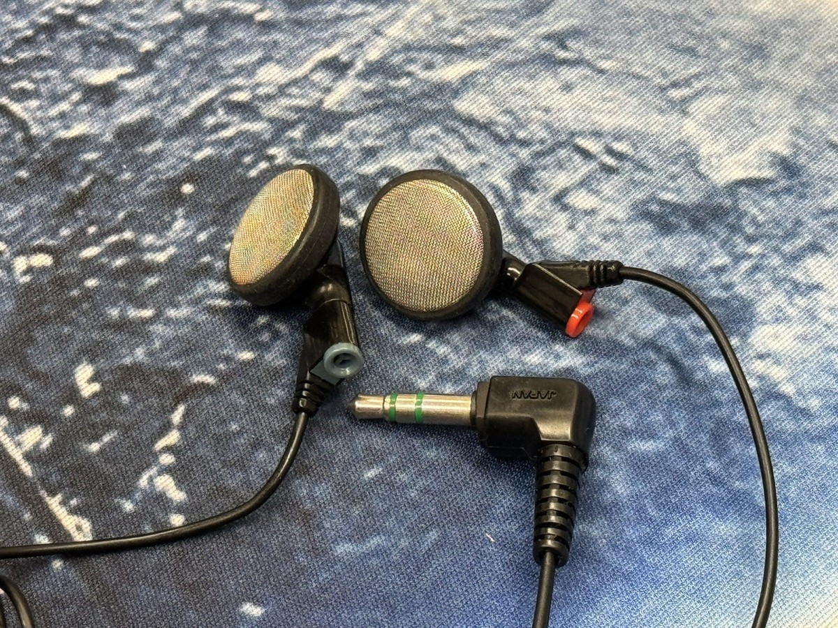 Vintage Sony MDR-E242 Headphones Earbuds Japan | eBay Vintage Sony MDR-E242 Headphones Earbuds Japan | eBay