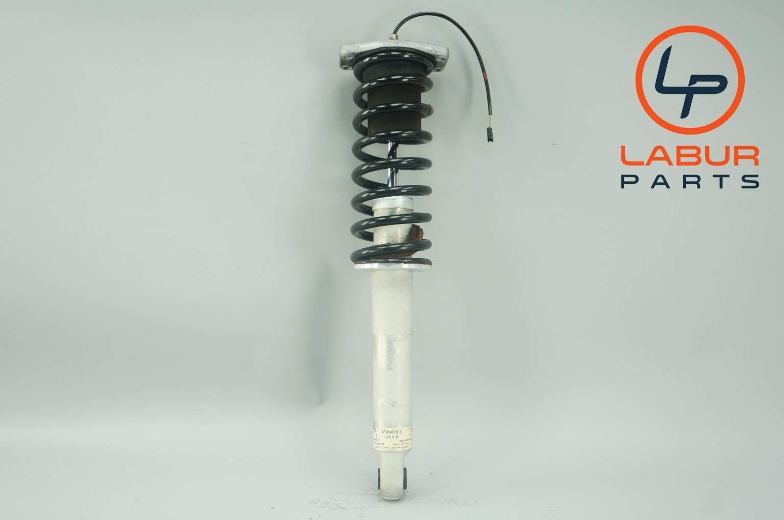 M139 03-06 Maserati Quattroporte Rear Left or Right Shock Absorber Strut Z3983