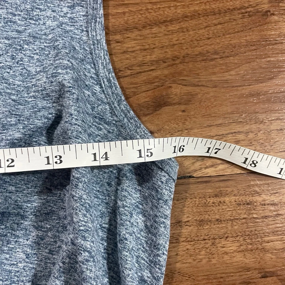 Camisa corta ZOBHA Twist Frontal Sin mangas Yoga para mujer talla grande azul Foto 4 de 4