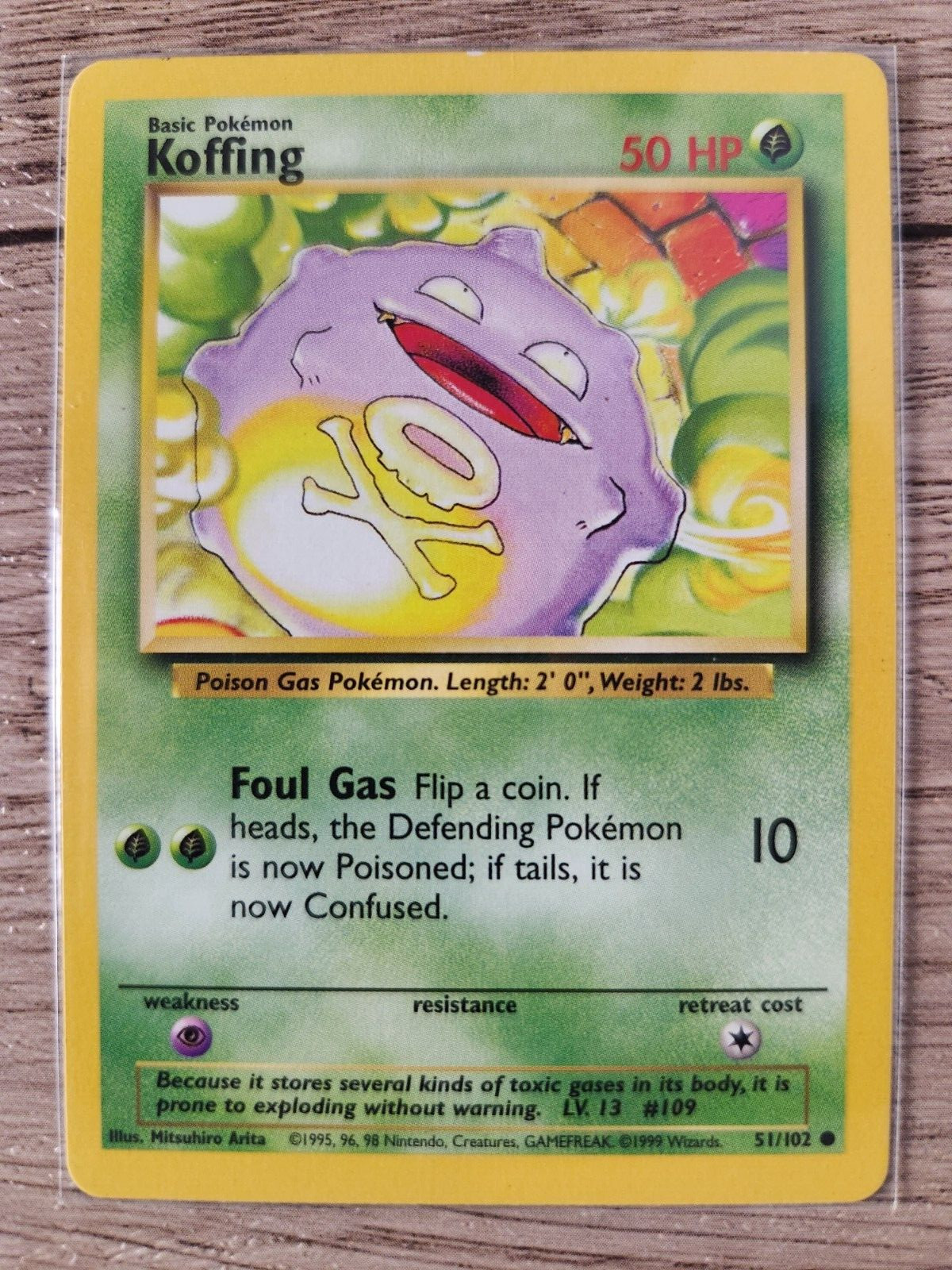 Pokemon Card Base Set Koffing 51/102 1999 WOTC Unlimited Vintage LP-NM
