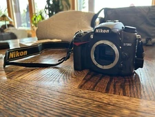 Nikon D D7000 Digital SLR Camera - w/ Many Accessories Including 3 Lenses