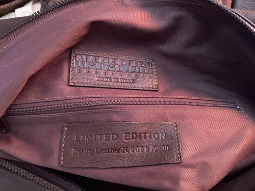 Borsa da viaggio Napapijri • Edizione Limitata numerata (0698/2630) - Imagen 3 de 3
