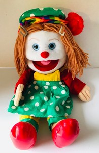 female hand puppet