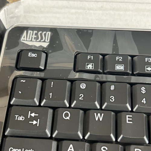 Adesso Slimtouch Wkb-4400ub Keyboard - Wireless Rf - Usb - 104 X Key - Qwerty - - Picture 13 of 15