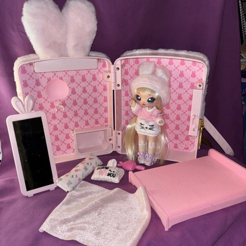 Na Na Na Surprise! Aubrey Bunny Doll Backpack Case Bedroom Set 3-in-1 Pink Toy