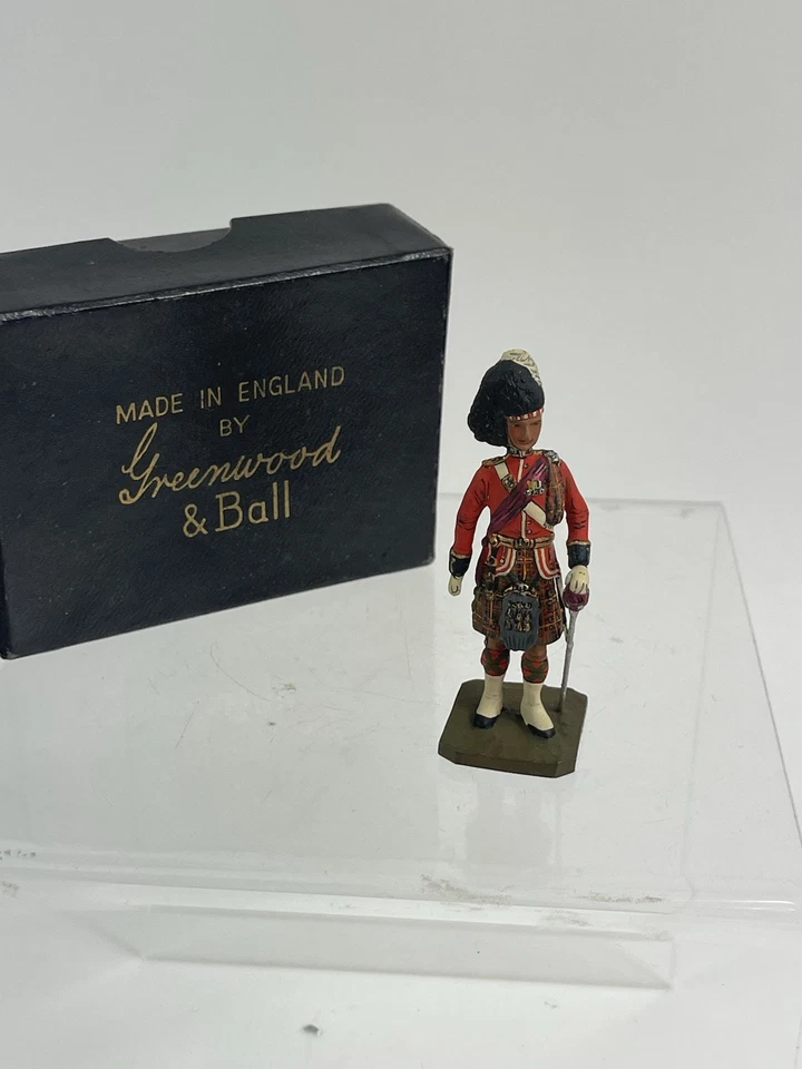 De colección Plomo 54mm Greenwood & Ball Cameron Highlander Oficial Juguete Soldado con Caja Foto 2 de 4