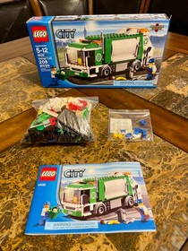LEGO CITY 4432 GARBAGE TRUCK RARE!