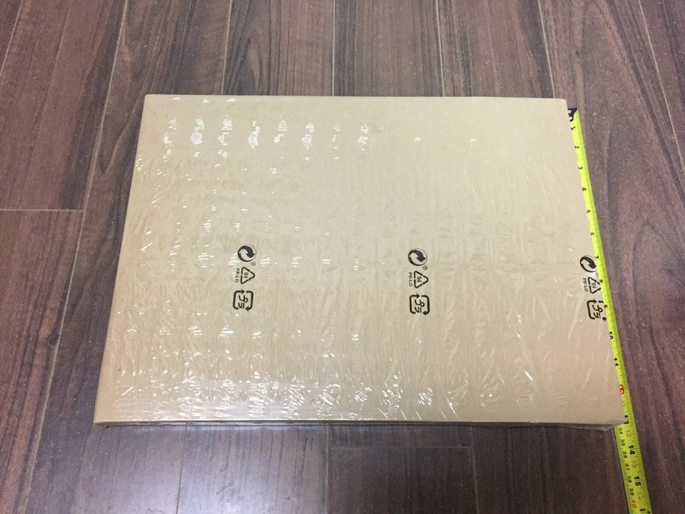 Ikea Kallax Estante de Almacenamiento Negro-Marrón Inserto con Puerta 602.781.70 33 x 33 cm  Foto 4 de 4